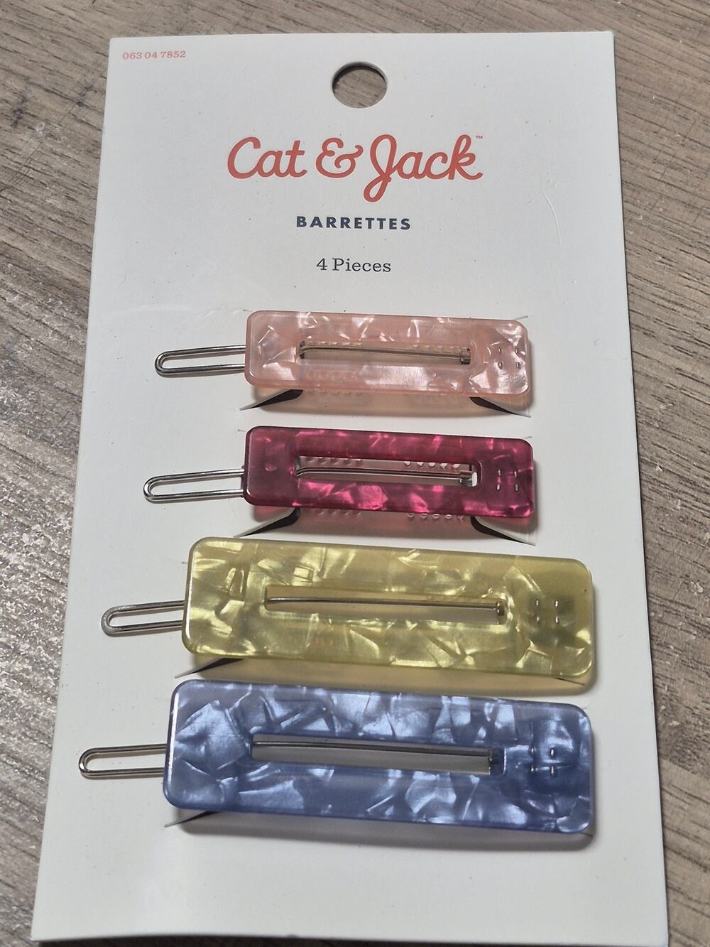 Cat & Jack 4 Piece Multicolor Barrettes Hair Pins Square Different Sizes NWT s16